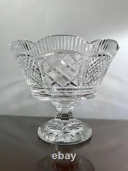 10 Waterford Crystal Georgian Master Cutter Footed Scalloped Centerpiece Bowl