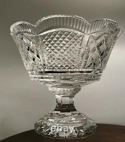 10 Waterford Crystal Georgian Master Cutter Footed Scalloped Centerpiece Bowl