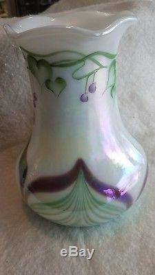 1998 Fenton Connoisseur Leaves & Vines Vase, Dave Fetty, Martha Reynolds. Signed