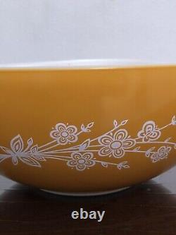 4 Vintage Pyrex Butterfly Gold Sunflower Daisy Cinderella Nesting Mixing Bowl
