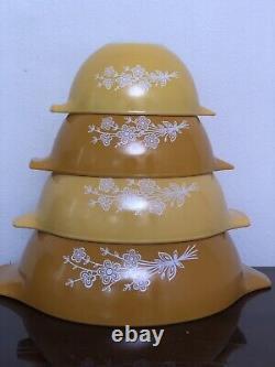 4 Vintage Pyrex Butterfly Gold Sunflower Daisy Cinderella Nesting Mixing Bowl