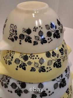 4 Vtg Pyrex Gooseberry Yellow, Black & White Cinderella Mixing Bowls Set Nesting