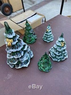 5 FENTON EMERALD GREEN CHRISTMAS FLOCKED And PLAIN TREES with GOLD BOWS