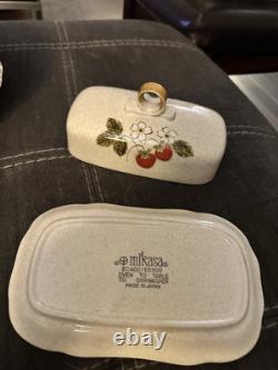 6 Vintage Mikasa Strawberry Festival EB 801 serving bowls and butter dish bundle