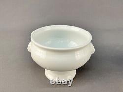 8 Limoges France White Porcelain Lion Head Soup Bowl 4 5/8 Mint