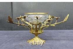 A Victorian etched glass center bowl