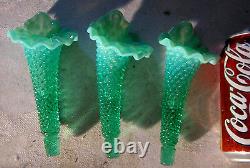 Antique Fenton Hobnail Emerald Green Plant Art Glass Flower Horn Vase Epergne