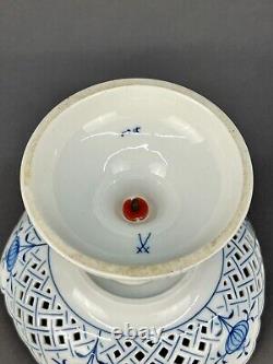 Antique Meissen'Blue Onion' Porcelain Blue & White 6 Compote Centerpiece Mint