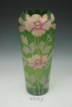 Antique Pairpoint Harrach Bohemia Raised Design Flowers Roses 11 Large Vase