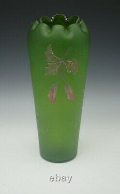 Antique Pairpoint Harrach Bohemia Raised Design Flowers Roses 11 Large Vase