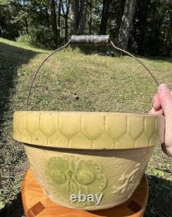 Apricot & Honeycomb Yellow Ware Milk Bowl with Bail Handle Farmhouse #10 Antique