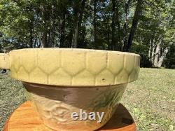 Apricot & Honeycomb Yellow Ware Milk Bowl with Bail Handle Farmhouse #10 Antique