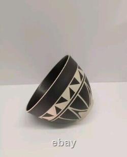 Ardmore Pottery Bowl By Juba Nene SIGNED! Rare Item African Art