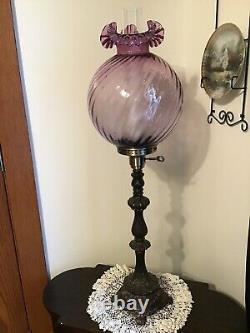 Beautiful 10 Fenton Art Glass Mulberry Spiral Optic Lamp