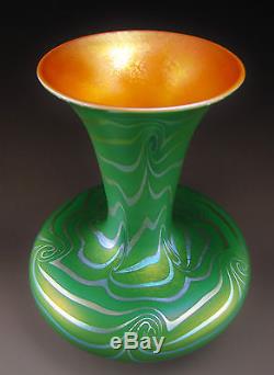 Beautiful DURAND KING TUT Art Glass Vase ca. 1924 Signed 9 Tiffany Quezal Era