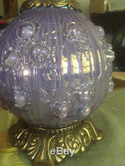 Beautiful Fenton Lamp GWTW gone with the wind, Violet opalescent over satin white