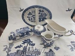 Churchill Blue Willow 7 Pc Service Bundlenewstamped Churchill Large Blue Lion