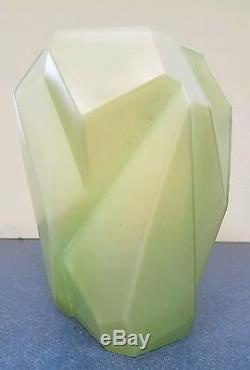 Consolidated Glass Ex Condition Very Rare 9 Ruba Rombic Vase