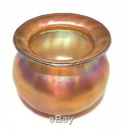 Diminutive Quezal Gold Cabinet Vase American Art Glass NR
