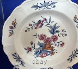 Eight Wedgwood Williamsburg Potpourri 8 Rim Soup Bowls
