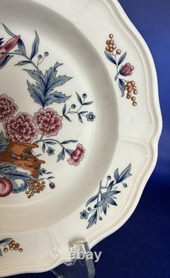 Eight Wedgwood Williamsburg Potpourri 8 Rim Soup Bowls