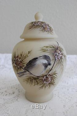 Fenton Glass 6 Cameo Satin Chickadee Ginger Jar Signed By Louise Piper Ooak C