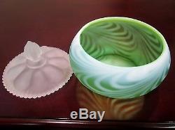 Fenton Rare! Large Green Satin Opalescent Swirl Feather Candy1953 No Reserve