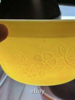 Federal Glass Raised Flower Bowl Set of 4 Orange Brown Yellow Green Blossom