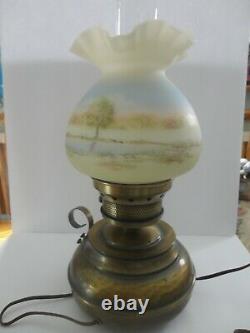 Fenton 17''Hammered Brass Lamp HP Country House on Custard Glass Shade Gorgeous