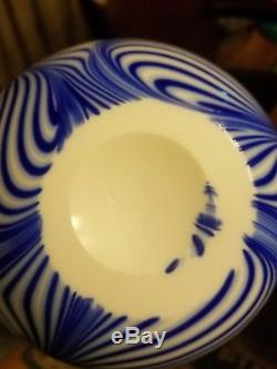 Fenton 1975 Labyrinth White Cobalt Blue Swirl Art Glass Vase Dave Fetty Design