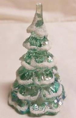 Fenton 3 Piece Green Iridescent Christmas Trees With Snow C5550E9