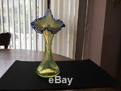 Fenton Art Glass Vaseline Opalescent Fern and Daisy Jack in the Pulpit Vase