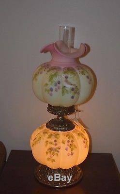 Fenton Burmese Melon Hand Painted Bird, Berries Ltd Edition Gone with Wind Lamp