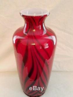 Fenton Dave Fetty 10 Ruby Red Pulled Feather Vase Ebony On Red Encased