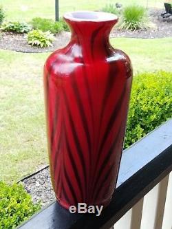 Fenton Dave Fetty 10 Ruby Red Pulled Feather Vase Ebony On Red Encased