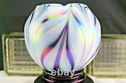 Fenton Glass 2010 Dave Fetty Lavender Haze Feather Vase Horizons Collection