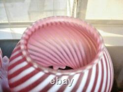 Fenton-l. G. Wright Cranberry Swirl Opalescent Lamp Shade Satin Glass (1-2) Mint