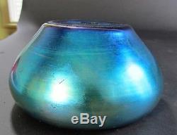 Fine Signed STEUBEN BLUE AURENE Art Glass Bowl c. 1915 antique American vase