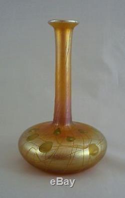 Fine Tiffany Studios Favrile Glass Hearts & Vines Vase