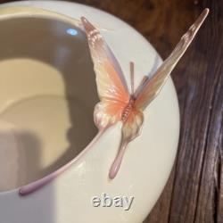 Franz Porcelain Papillon Butterfly Collection Large Bowl 11 1/2 Butterflies