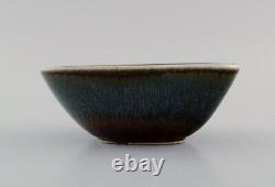 Gunnar Nylund (1904-1997) for Rörstrand. Bowl in glazed ceramics. Mid-20th C