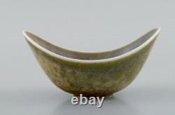 Gunnar Nylund for Rörstrand. Bowl in glazed ceramics. Beautiful eggshell glaze