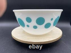 Hazel Atlas 4 Nesting Polka Dot Mixing Bowls