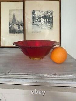 Imperial Amberina iridescent stretch glass bowl, yellow bottom