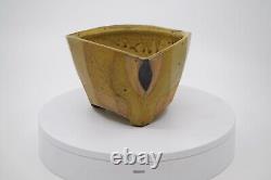 Jeff Oestreich Studio Pottery Deco Bowl 6 1/2 D