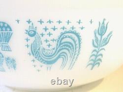 Large 4 Qt Vintage 1950's Pyrex Amish Butterprint Aqua Mixing Serving Bowl