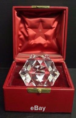 Large Stunning Signed Steuben Crystal Glass Star Paperweight with Original Box 4