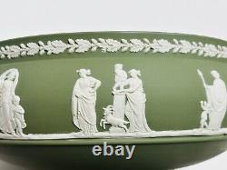 Large Wedgwood Jasperware Sage Neoclassical Centerpiece Pedestal Bowl 8 Dia