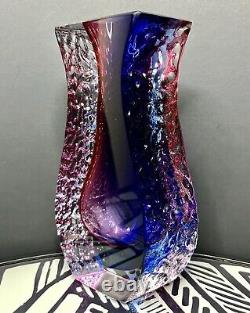 Mandruzzato Textured Murano Sommerso Glass Vase Design By G. Campanella