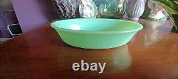McKEE Jadeite 7 Oval Baker with Pattern Very RARE GLOWS Perfect